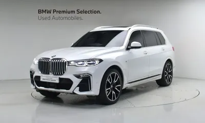 BMW X7 · 2021 год