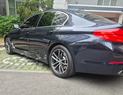 BMW 5-Series 2020, 96600 км, за 16677.53 USD - фото 9
