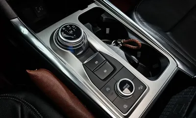 Ford Explorer 2020, 78359 км, за 16068.19 USD - фото 9