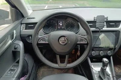 Skoda Octavia 2017, 95100 км, за 5875 USD - фото 7