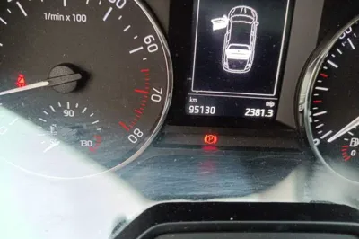 Skoda Octavia 2017, 95100 км, за 5875 USD - фото 9