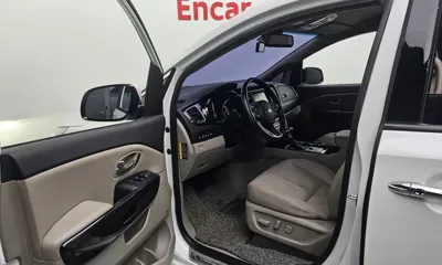 Kia Canival 2019, 147879 км, за 10174.61 USD - фото 10