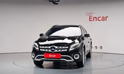Mercedes-Benz GLA-Class 2018, 82843 км, за 9849.29 USD