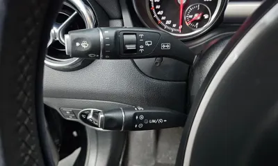 Mercedes-Benz GLA-Class 2018, 82843 км, за 9780.75 USD - фото 19