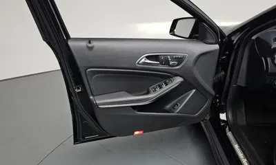 Mercedes-Benz GLA-Class 2018, 82843 км, за 9780.75 USD - фото 24