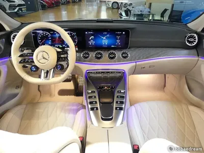 Mercedes-Benz AMG GT 2023, 8000 км, за 61704.08 USD