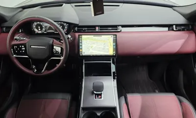 Land Rover Range Rover Velar 2025, 10940 км, за 55139.82 USD