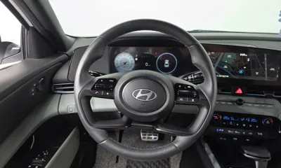 Hyundai Avante 2025, 25767 км, за 16083.86 USD - фото 12