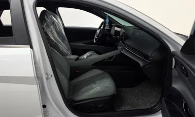 Hyundai Avante 2025, 25767 км, за 16083.86 USD - фото 26