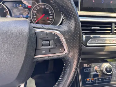Hongqi Hongqi H5 2019, 82000 км, за 5725.29 USD - фото 13
