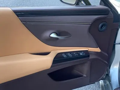 Lexus ES 2021, 70000 км, за 23182.79 USD - фото 7