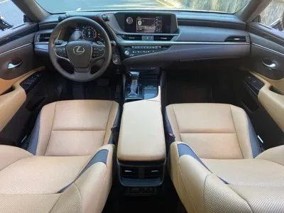 Lexus ES 2021, 70000 км, за 23182.79 USD - фото 11