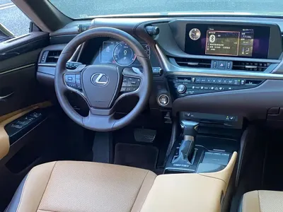 Lexus ES 2021, 70000 км, за 23182.79 USD - фото 12