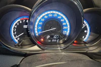 Toyota YARiS L Zhi Xuan 2016, 35600 км, за 5944 USD - фото 11