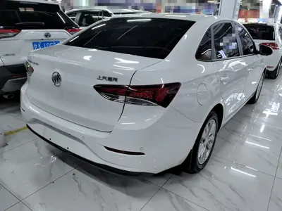 Buick Excelle 2021, 27000 км, за 7600.43 USD