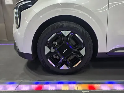 Kia Canival 2024, 14075 км, за 25993.5 USD