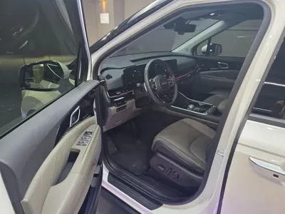 Kia Canival 2024, 14075 км, за 25993.5 USD - фото 10