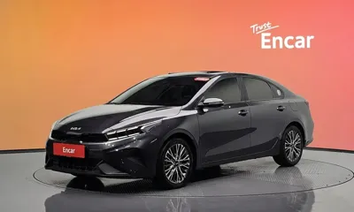 Kia K3 · 2022 год