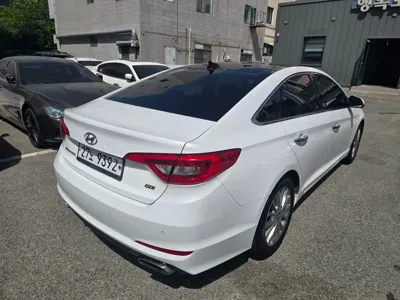 Hyundai Sonata 2015, 110000 км, за 6049.97 USD - фото 8