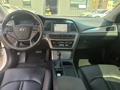 Hyundai Sonata 2015, 110000 км, за 6049.97 USD - фото 14