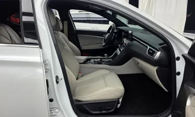 Genesis G70 2022, 17424 км, за 22318.5 USD - фото 11