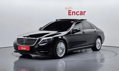 Mercedes-Benz S-Class · 2015 год