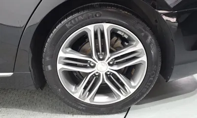 Hyundai Grandeur 2017, 91910 км, за 9425.99 USD - фото 21
