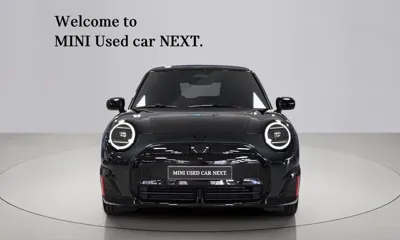 MINI Cooper 2025, 5689 км, за 28000.25 USD