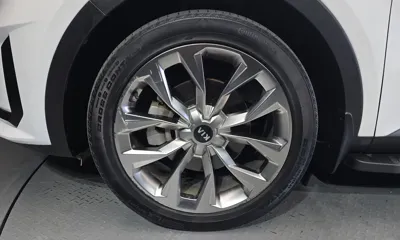 Kia Sorento 2021, 70828 км, за 16345.02 USD