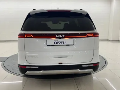 Kia Canival 2023, 25543 км, за 19036.37 USD