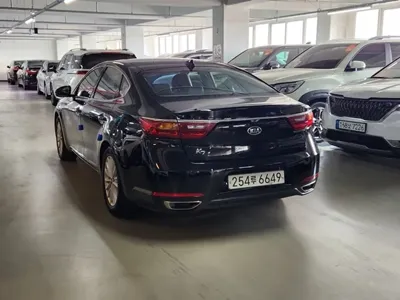 Kia K7 2016, 218000 км, за 4096.46 USD
