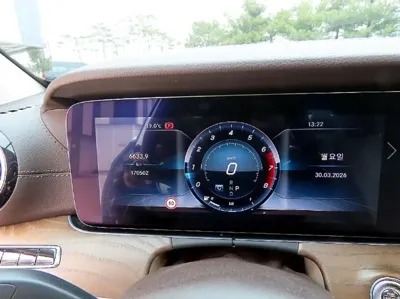 Mercedes-Benz E-Class 2018, 171874 км, за 12420.69 USD - фото 9