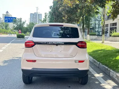 Leapmotor Leapmotor T03 2022, 36000 км, за 5709.13 USD - фото 11