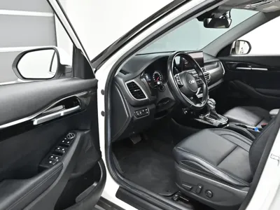 Kia Seltos 2021, 65000 км, за 11487.46 USD - фото 11