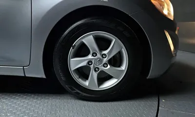 Hyundai Avante 2014, 126741 км, за 3185.33 USD
