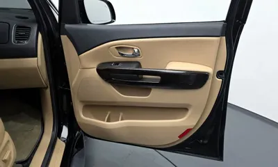 Kia Canival 2020, 109219 км, за 9771.99 USD - фото 25