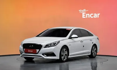 Hyundai Sonata · 2016 год
