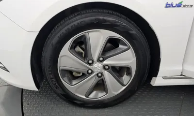 Hyundai Sonata 2016, 87586 км, за 7811.47 USD