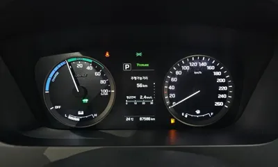 Hyundai Sonata 2016, 87586 км, за 7811.47 USD - фото 8