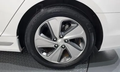 Hyundai Sonata 2016, 87586 км, за 7811.47 USD - фото 21