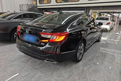 Honda Accord 2018, 63700 км, за 14473 USD - фото 6