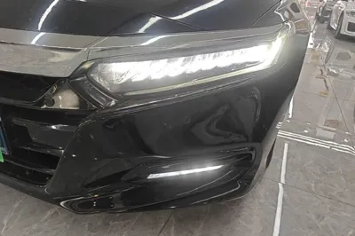 Honda Accord 2018, 63700 км, за 14473 USD - фото 8