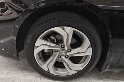 Honda Accord 2018, 63700 км, за 14473 USD - фото 10