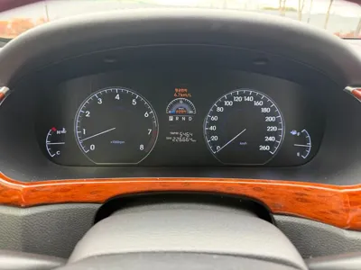 Hyundai Equus 2012, 226664 км, за 2801.3 USD - фото 7
