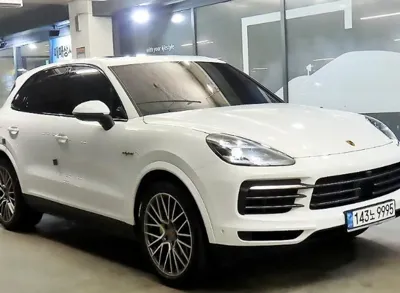 Porsche Cayenne · 2022 год