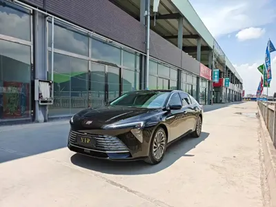 Buick LaCrosse · 2023 год