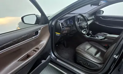 Hyundai Grandeur 2019, 127103 км, за 9448.3 USD - фото 11