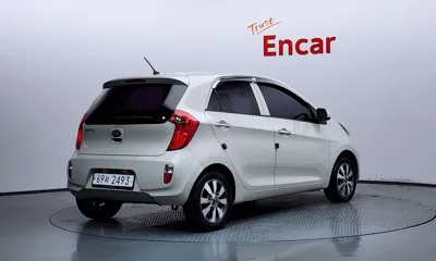 Kia Morning 2015, 92094 км, за 2953.92 USD