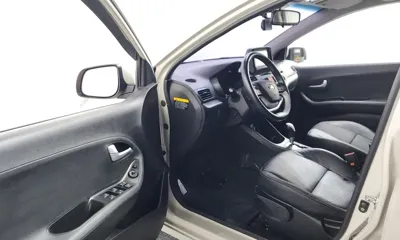 Kia Morning 2015, 92094 км, за 2931.6 USD - фото 10