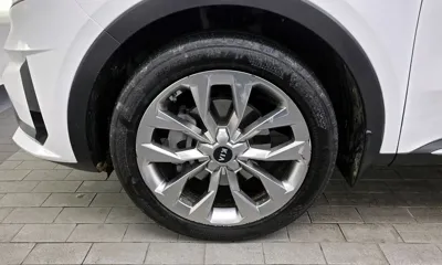 Kia Sorento 2021, 105123 км, за 12216.71 USD